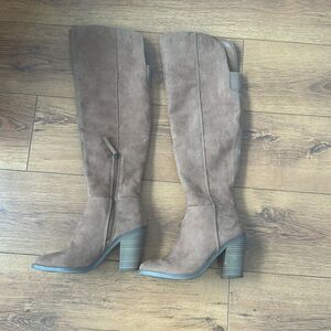 Universal Thread over the knee boot-7